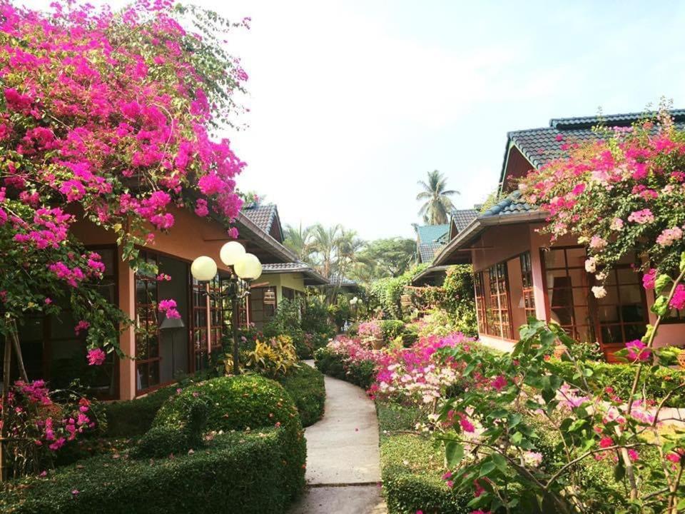 Ekman Garden Resort Sichon Dış mekan fotoğraf