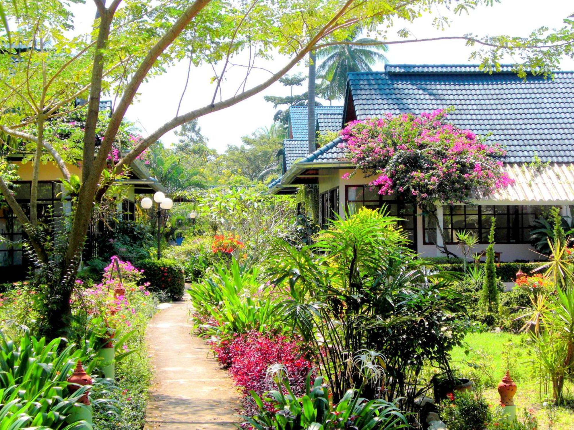 Ekman Garden Resort Sichon Dış mekan fotoğraf